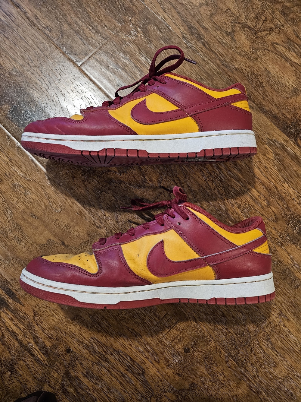 Nike Men's Low-Top Sneakers in Maroon and Yellow Gold - 10.5 US - Picture 2 of 6